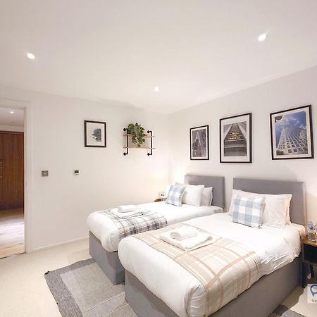 Deluxe Two Bed Apartment With River & City View Londres Exterior foto