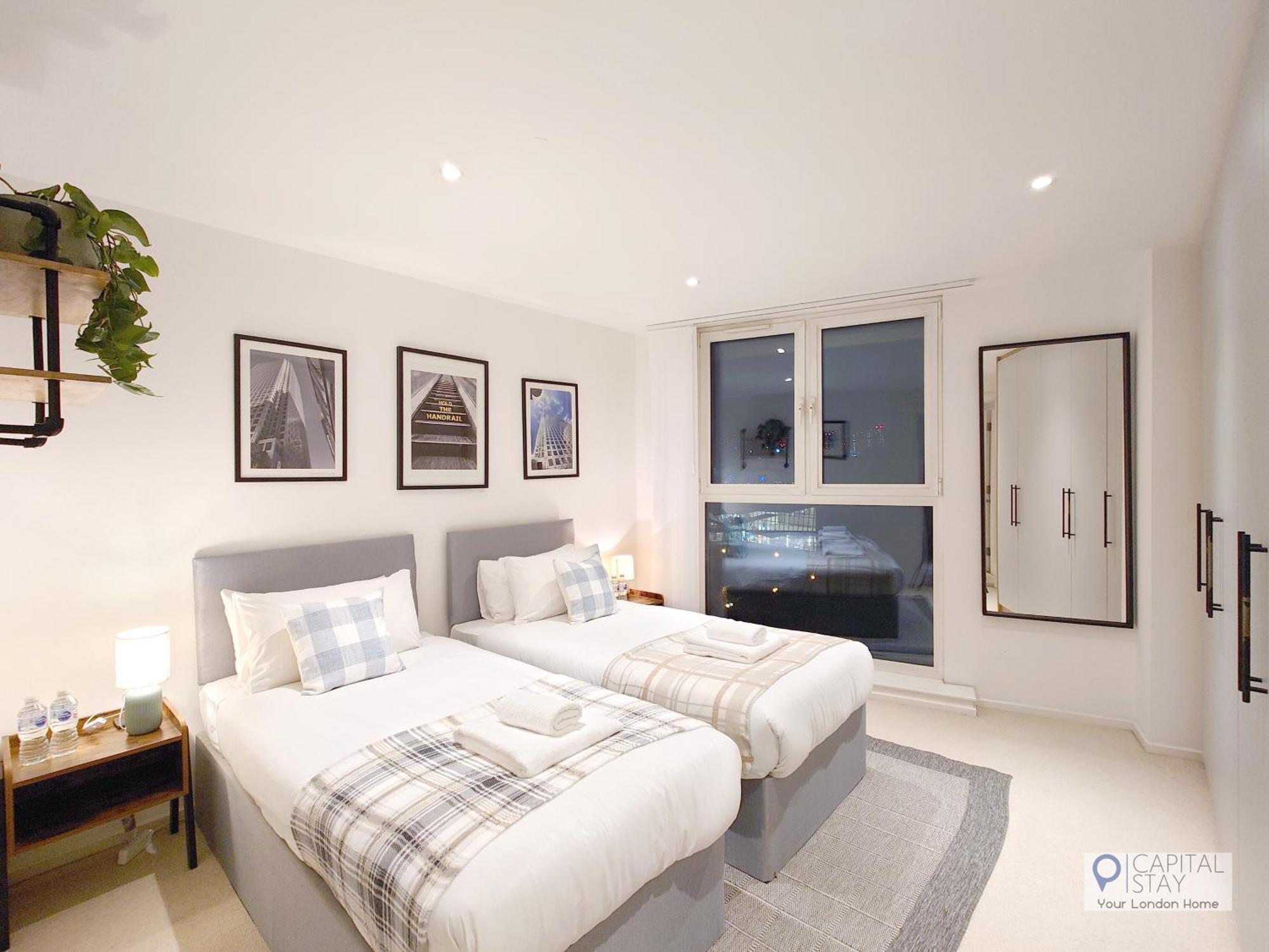 Deluxe Two Bed Apartment With River & City View Londres Exterior foto