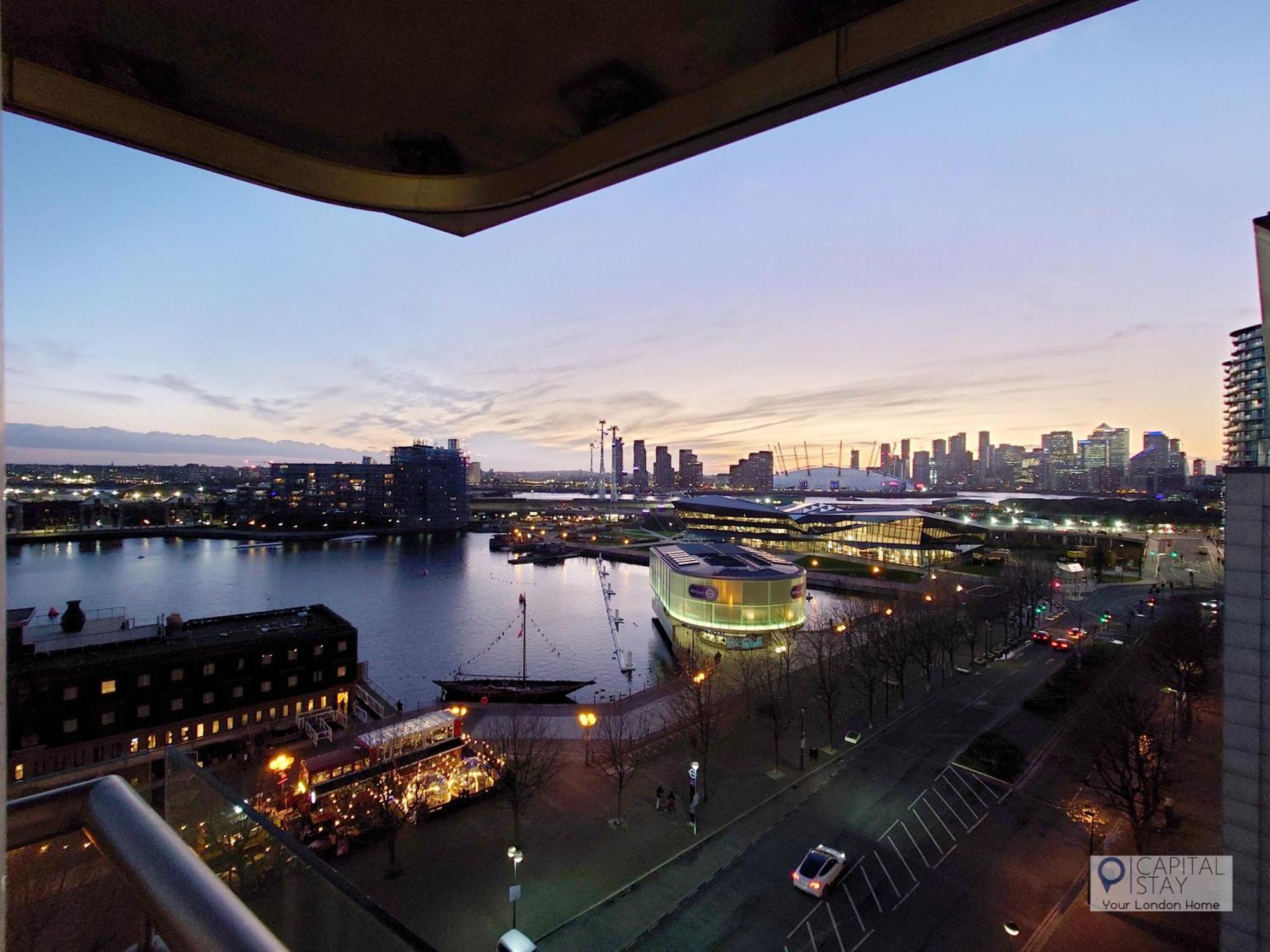 Deluxe Two Bed Apartment With River & City View Londres Exterior foto